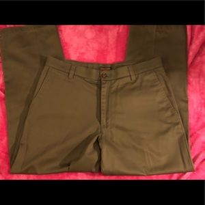 Men’s khakis